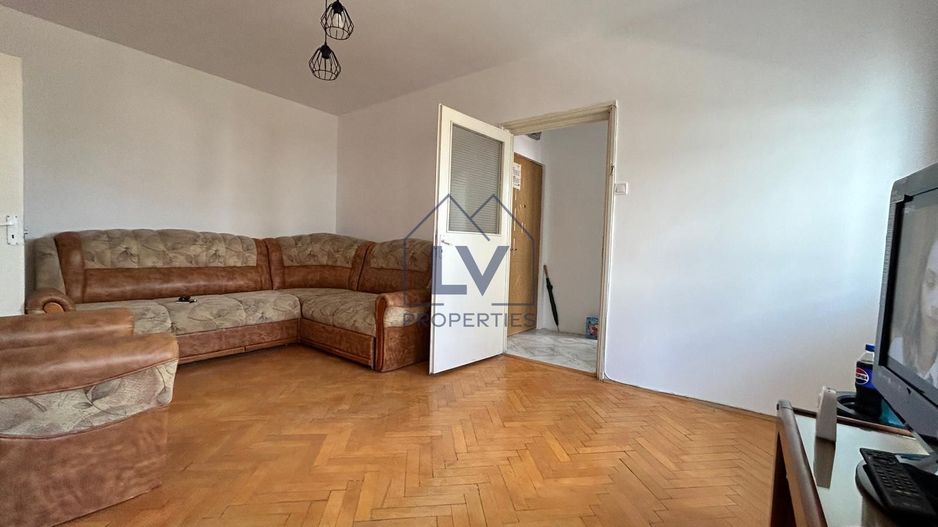 VANZARE APARTAMENT 2 CAMERE + BALCON | ZONA DOMENII - Poză 2