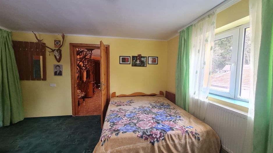 Vila multifunctionala in Predeal - oportunitate  resedinta si/sau afacere - Poză 7