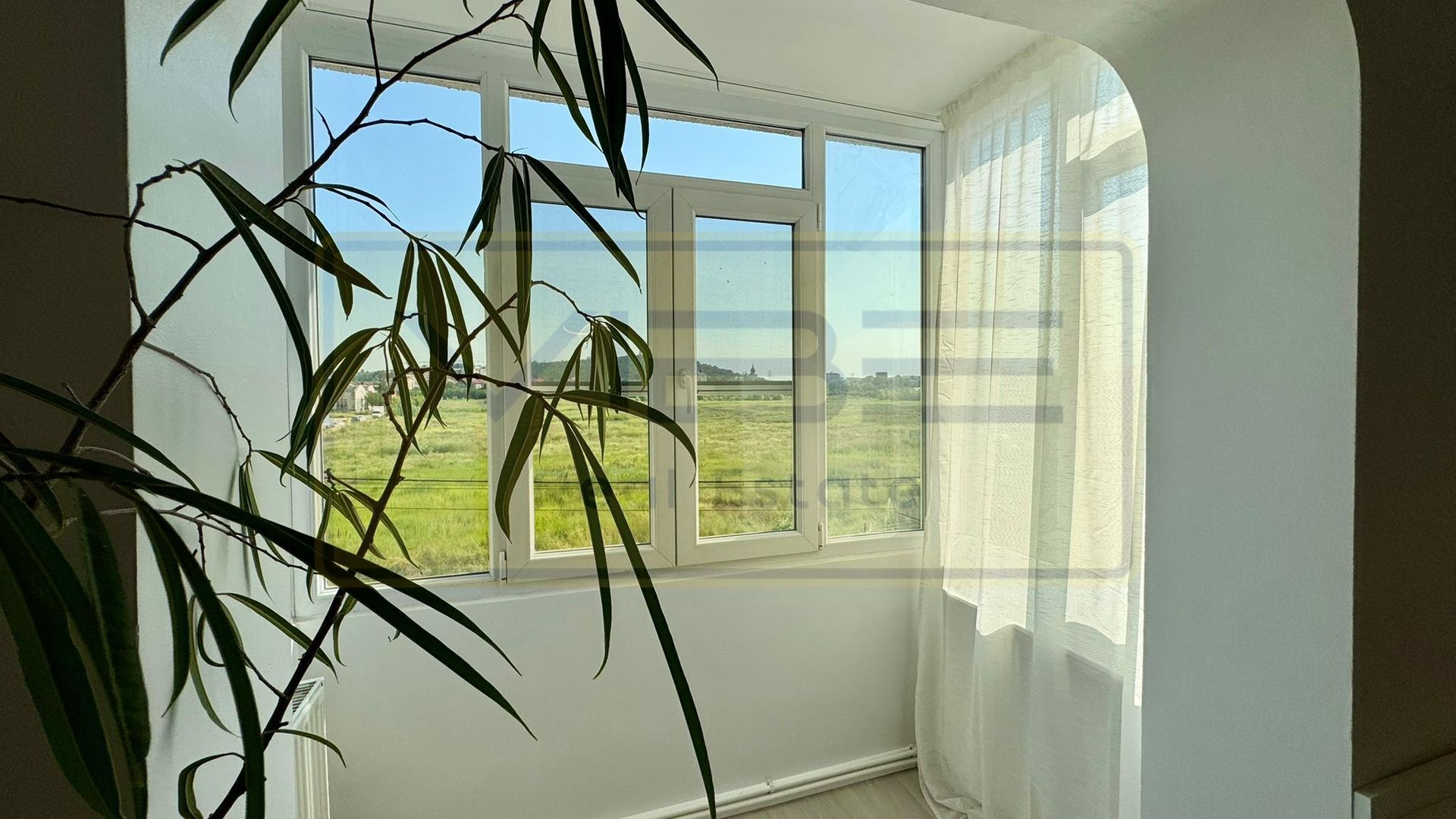 Apartament 3 camere decomandat Podu Ros  Piata Nicolina - Poză 29