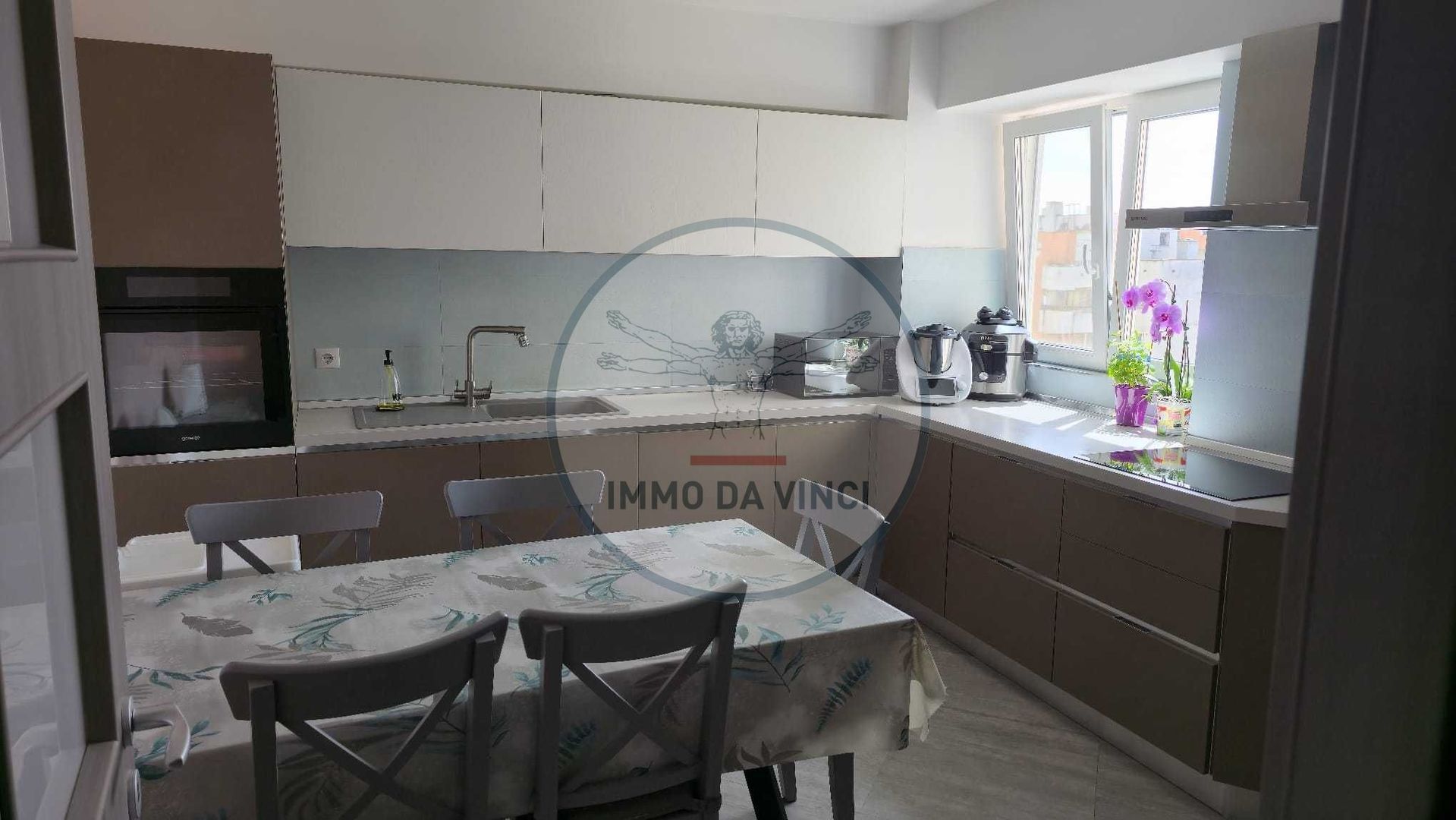 Vanzare Apartament cu 3 camere – Marasti, str. Aurel Vlaicu - Poză 2