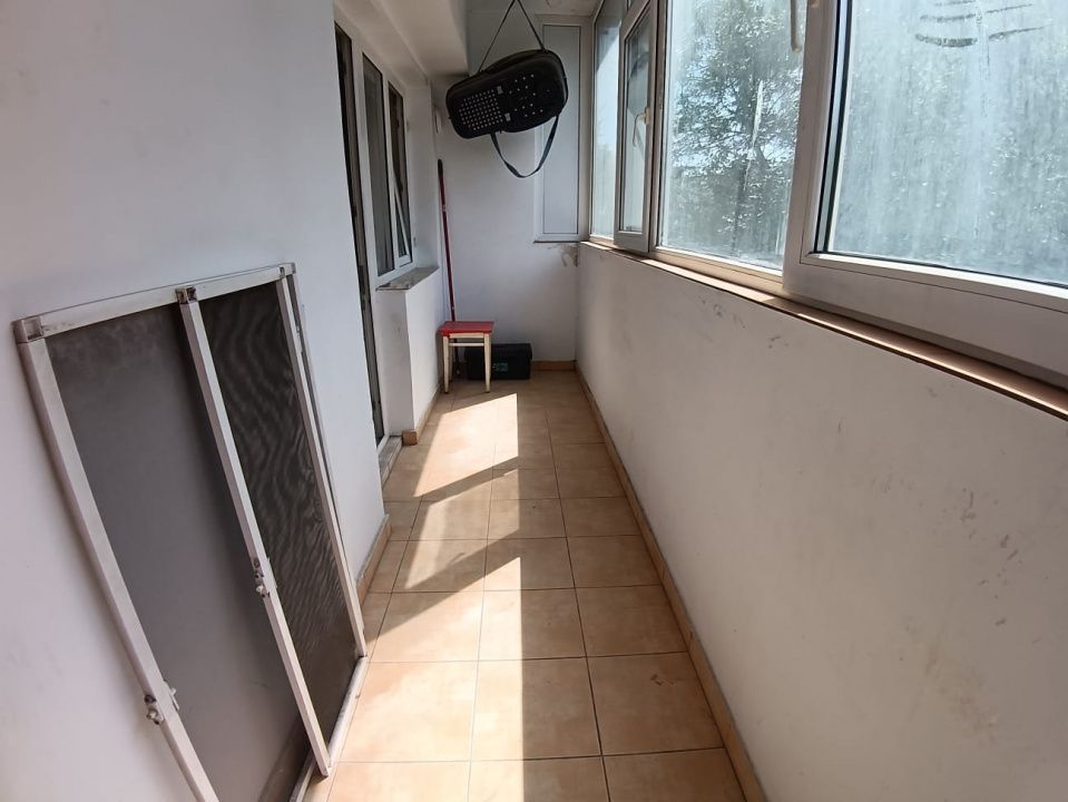 Inel I - Vanzare apartament cu 3 camere, etaj 1. - Poză 8