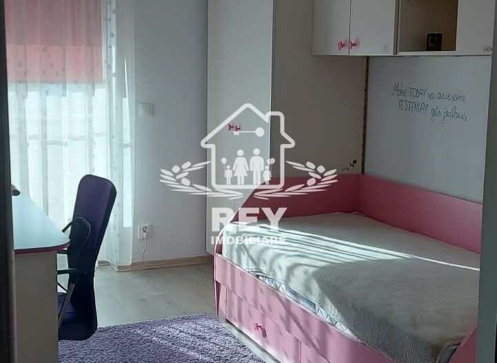 PROPRIETAR , Inchiriez apartament modern 3 camere , zona Turnisor, P privata - Poză 6