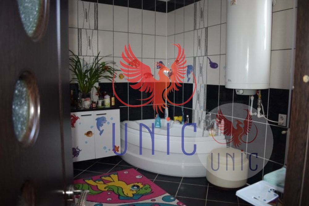 Super casa, super pret, zona Consul! - Poză 12