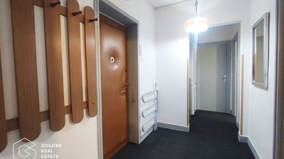 Apartament spatios si decomandat, zona Podgoria - Poză 2