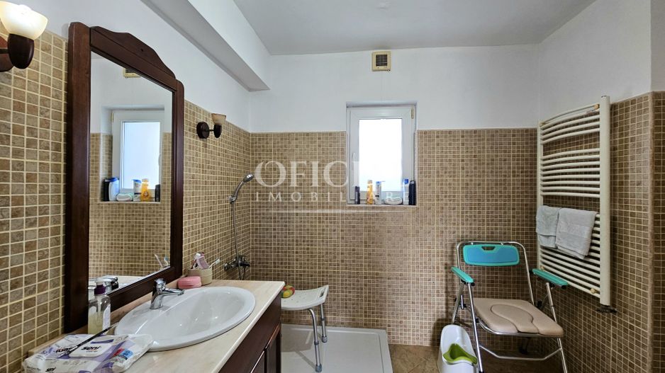 Casa individuala 5 camere | Teren 552mp | Front 15ml | Dambul Rotund - Poză 9