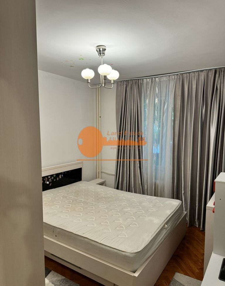 4 camere la 600m de Facultatea de Constructii - Teiul Doamnei - Poză 5