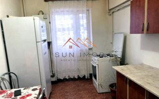 Apartament 3 camere, ultracentral, decomandat, 2 grupuri sanitare - Poză 9