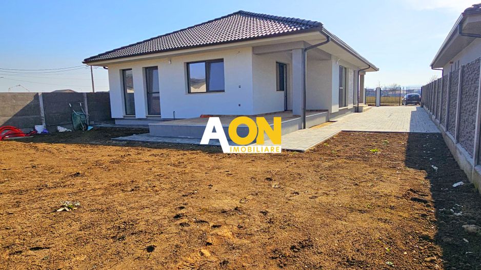 Casă 4 Camere, semifinisata, 116 mp utili, Teren 581 mp,  Micesti - Poză 2