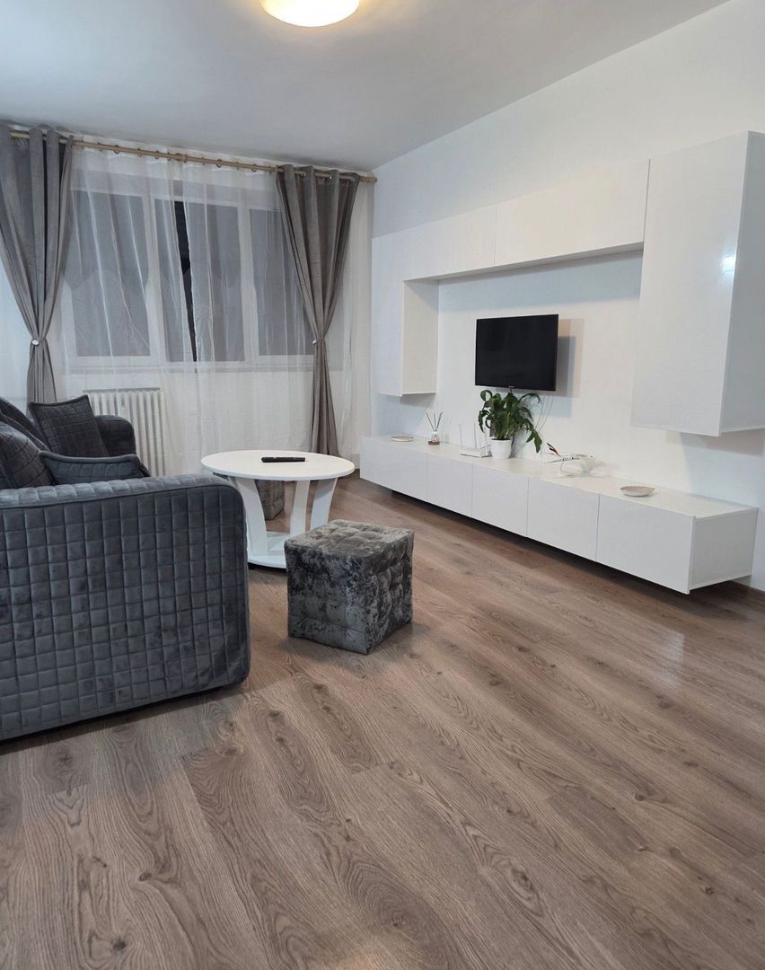 AP. 2 CAMERE TITAN,BUCATARIE INCHISA,MOBILAT MODERN,METROU 10 MINUTE - Poză 2