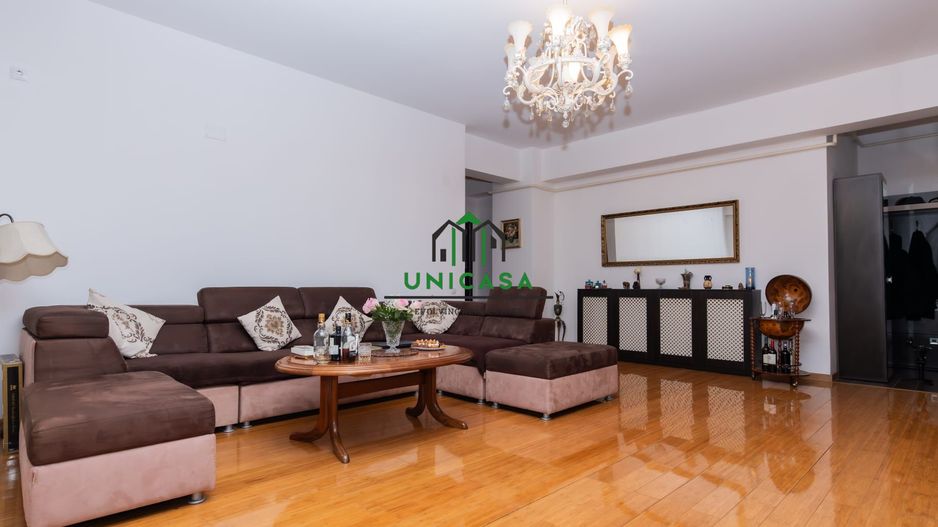 Apartament 3 camere /Zona centrala/De inchiriat - Poză 1