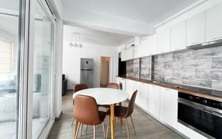 Apartament cu 3 camere de inchiriat si loc de parcare - Semicentral - Poză 3