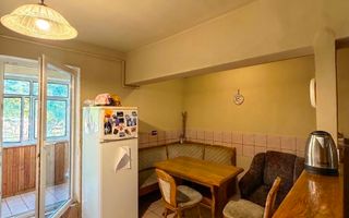 Apartament 3 camere decomandate, 72 mp, 2 bai, strada Dorobantilor - Poză 8