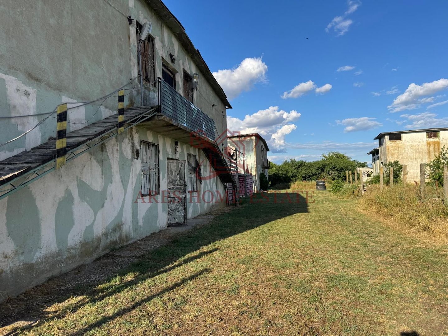 Platformă industrială cu acces E671 | 39.726 mp teren - Poză 2