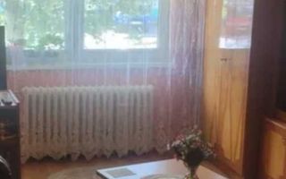 Vand apartament 3 cam., confort 1, decomandat, str Livezeni, Tg-Mureș - Poză 1