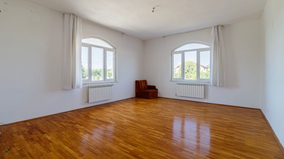 Domeniu privat 5.000 mp, cu reședință de 625 mp și piscină, Corbeanca - Poză 12