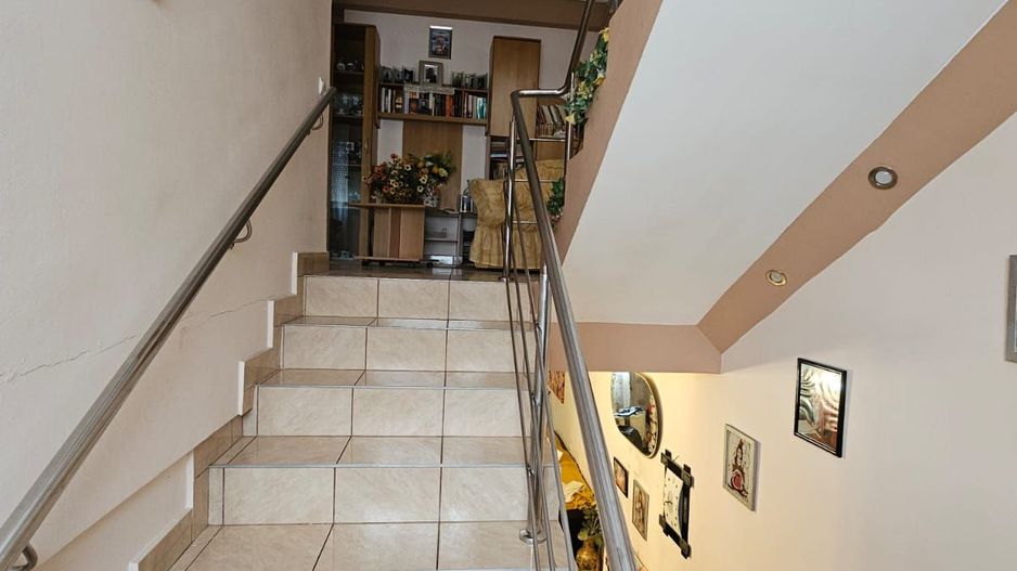 Casa- zona Spitalul nr 1 - Poză 5