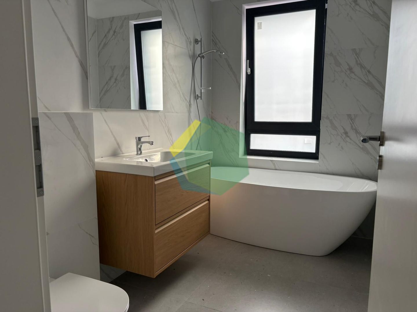 VILA DUPLEX DEOSEBITĂ | OTOPENI CENTRAL | CURTE GENEROASĂ - Poză 16