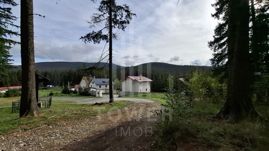 Pensiune de vânzare în Păltiniș – oportunitate de investiție - Poză 9