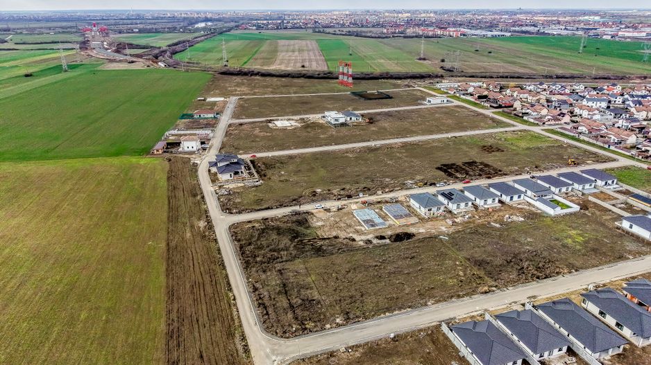 Teren 637 mp | 2 fronturi stradale | Cartier Via Carmina - Poză 6