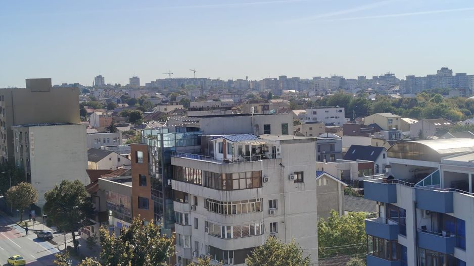 Ap. 2 camere de vânzare, mobilat, etaj 7, zona Delfinariu - Poză 15