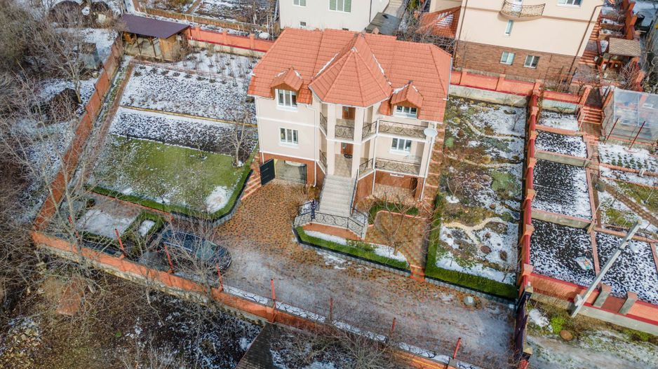 Vânzare, casă, 3 nivele, 200 mp + 10 ari, str. Gura Văii, Rîșcani - Poză 50