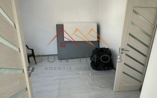 Casa 3 camere, ultracentral, fara trafic auto, Campina, Prahova - Poză 4