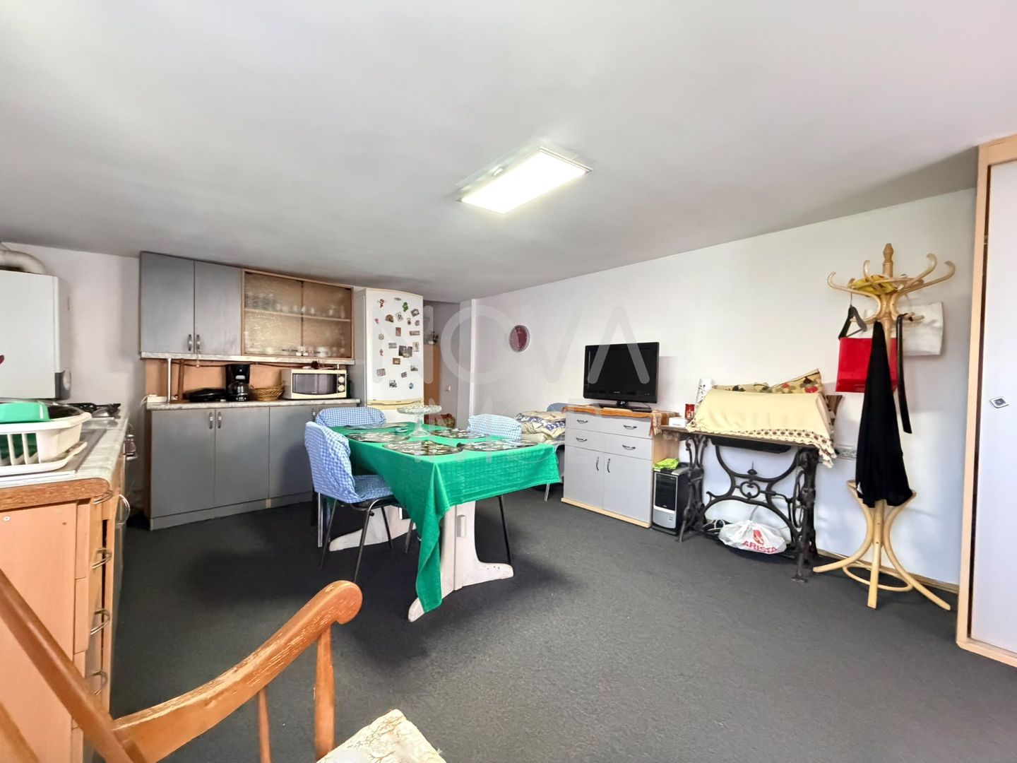 Apartament la casa - curte - pet friendly - Lazaret - Poză 9