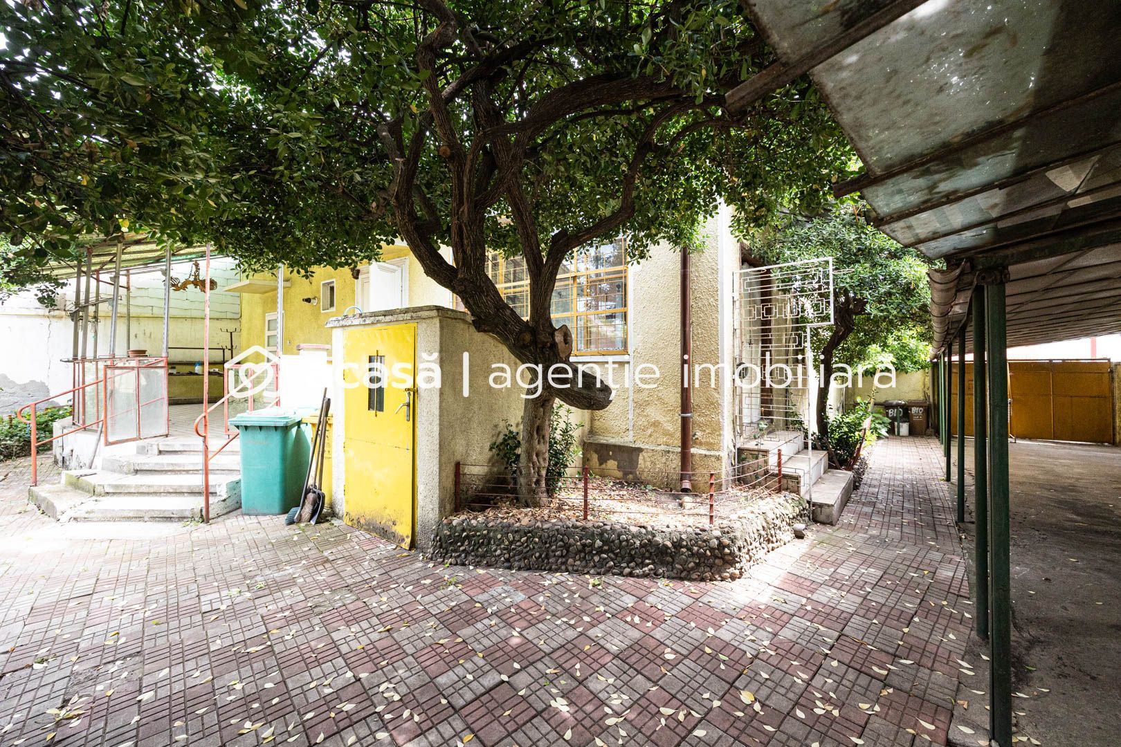 Proprietate cu vad excelent,  lângă Spitalul Județean Arad. - Poză 4