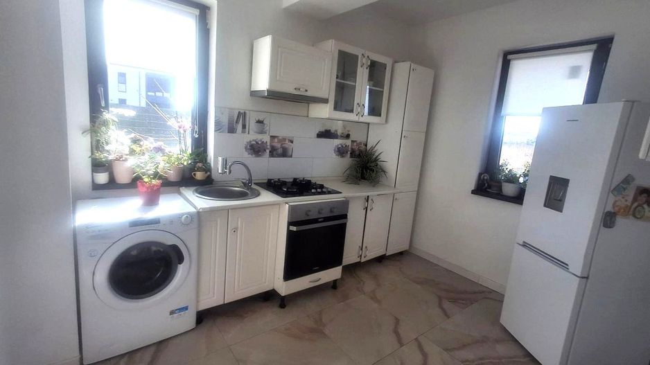 Vilă Duplex cu curte generoasa |Otopeni - Poză 4