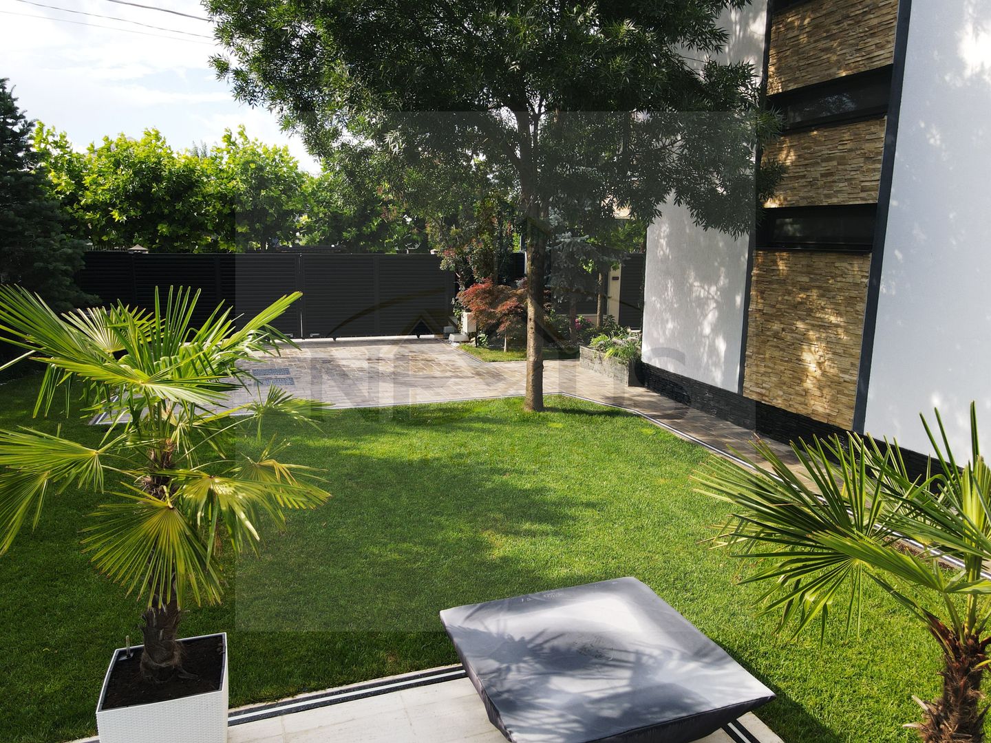 Vila de Lux în Comuna Berceni | 6 Camere | Finisaje Premium - Piscina - Poză 10