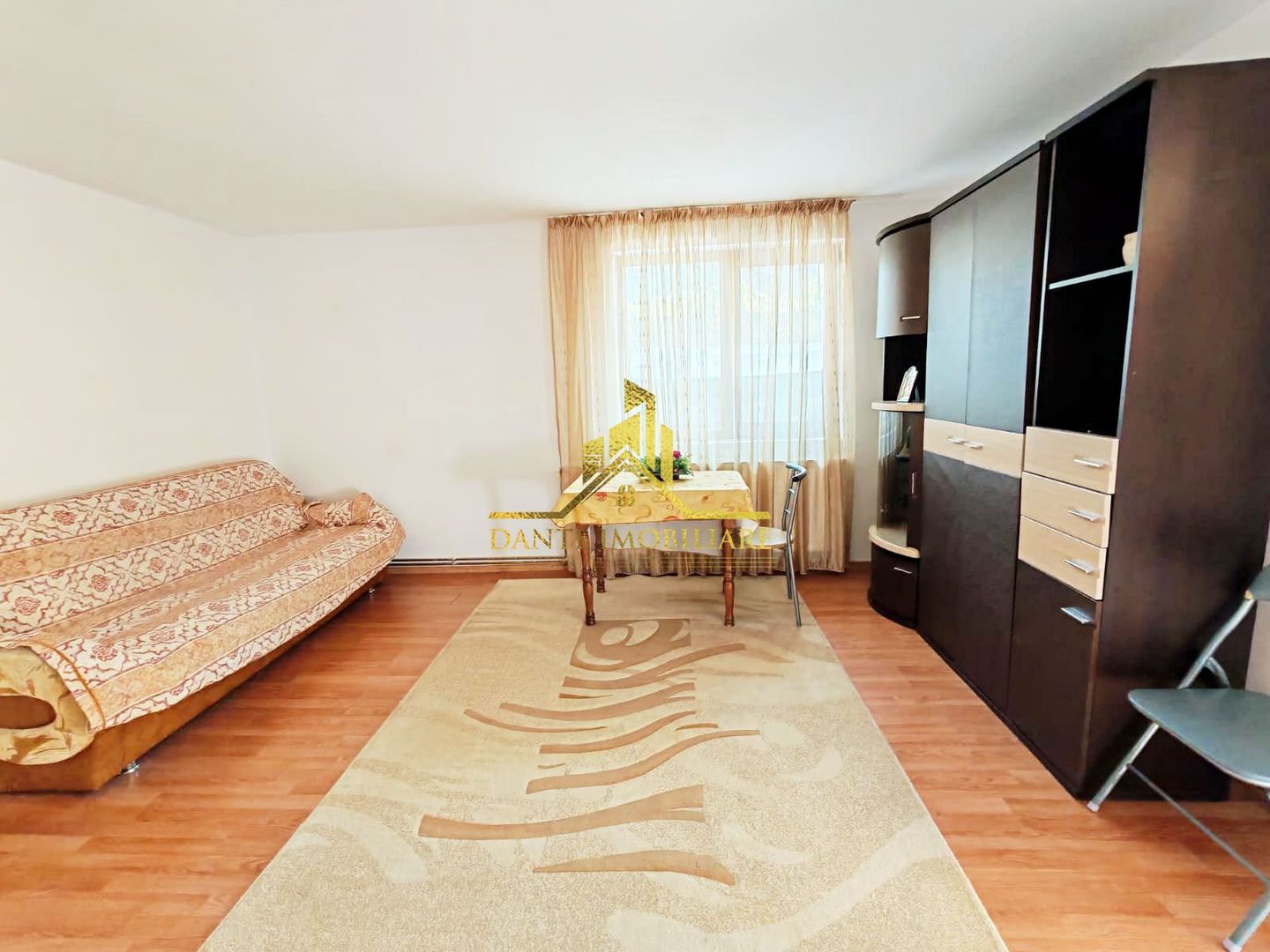 Garsoniera, decomandat, mobilat modern, spatios, Gruia, zona Garii - Poză 7