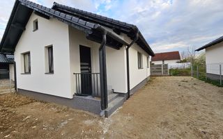 De casa 3 camere, 252mp teren, zona Ampoi 3 - Poză 1