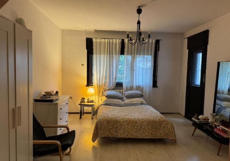 Armeneasca - M Rosetti  |  Etaj 1/4  | Balcon deschis - Poză 1