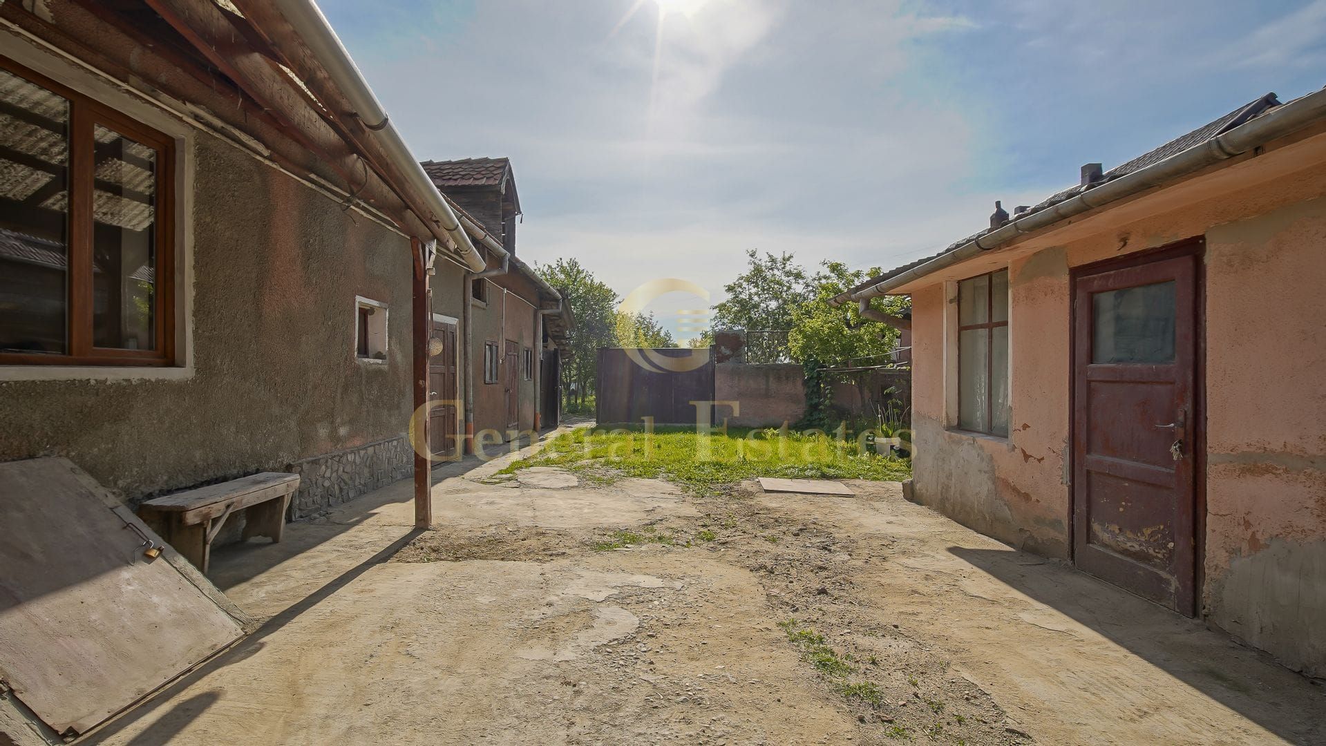 Casa perfecta cu grădină de 1100mp, acces la râu și transport in comun - Poză 14