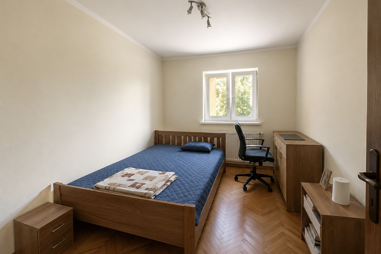 Apartament decomandat cu 3 camere, 65 mp, mobilat și utilat – Baba Dochia - Poză 6