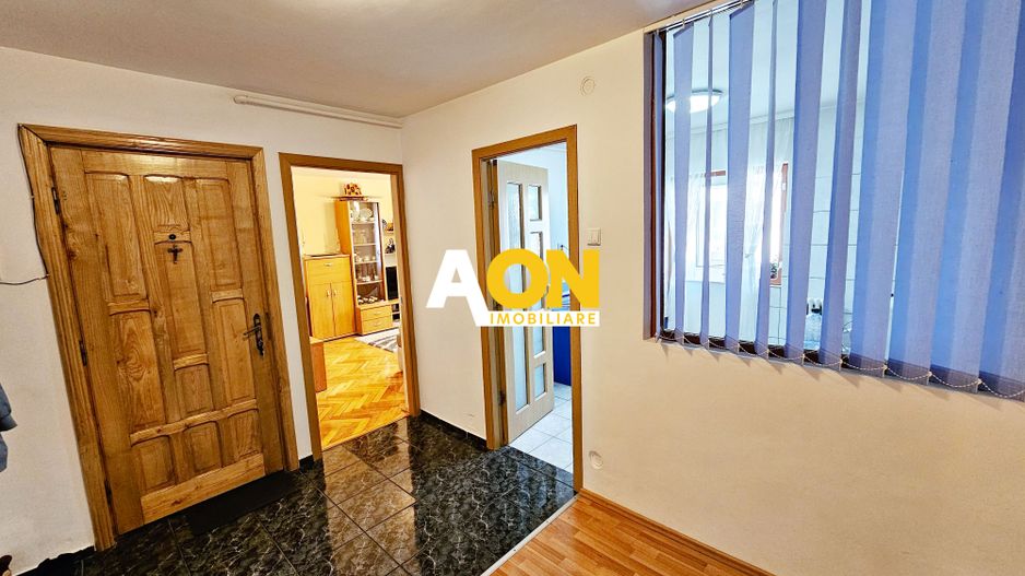 Apartament 3 camere, decomandat, Cetate, zona Kaufland - Poză 10