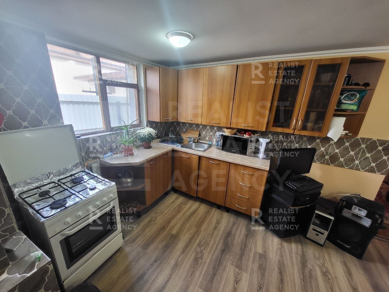 Vânzare, casă, 2 camere, str. Capricorn, Centru - Poză 4