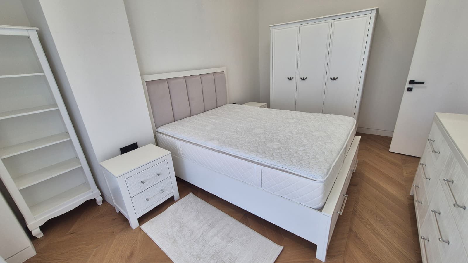 APARTAMENT 2 CAMERE | MOBILAT + UTILAT | - Poză 7