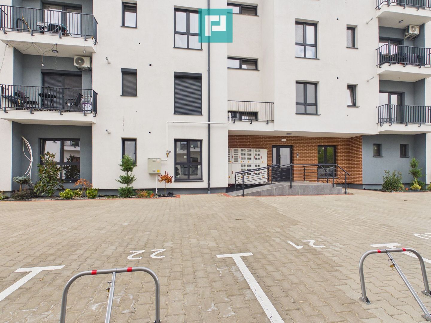 Apartament 2 camere în bloc nou, Gradiște - Poză 3