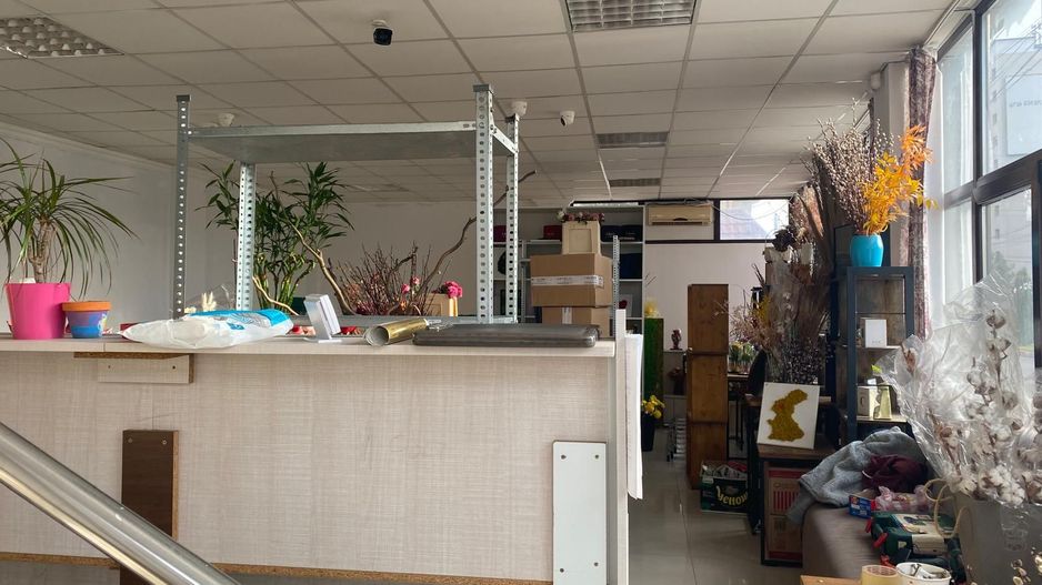 Spațiu comercial de închiriat, stradal - Târgoviște - M3 - Poză 1