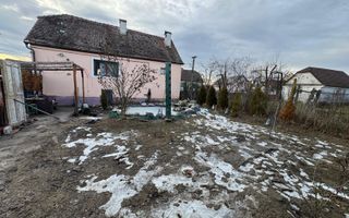 Casa de vanzare cu potential ridicat in Cornatel jud.Sibiu - Poză 2