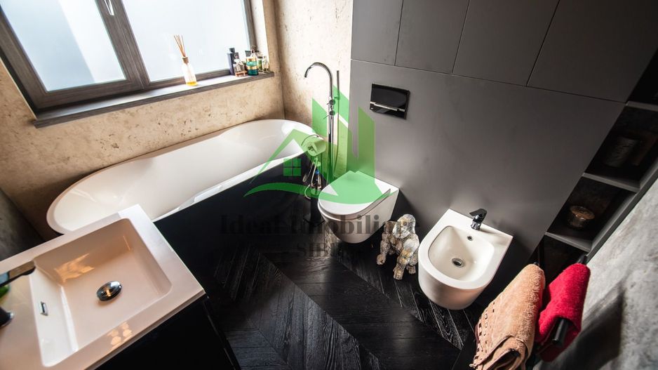 Casa Moderna cu 4 camere si terasa, zona Pictor Brana, Selimbar - Poză 16