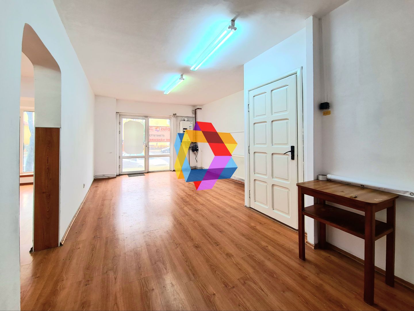 Spatiu comercial de vânzare cu vad Brașov - 57 mp # plus-imo.ro - Poză 3