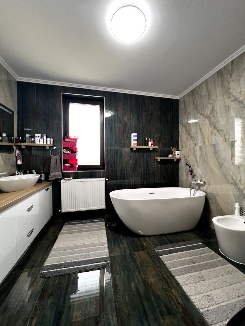 Complex din casa noua si 3 cabane, piscina încalzita 6600 mp teren - Poză 11