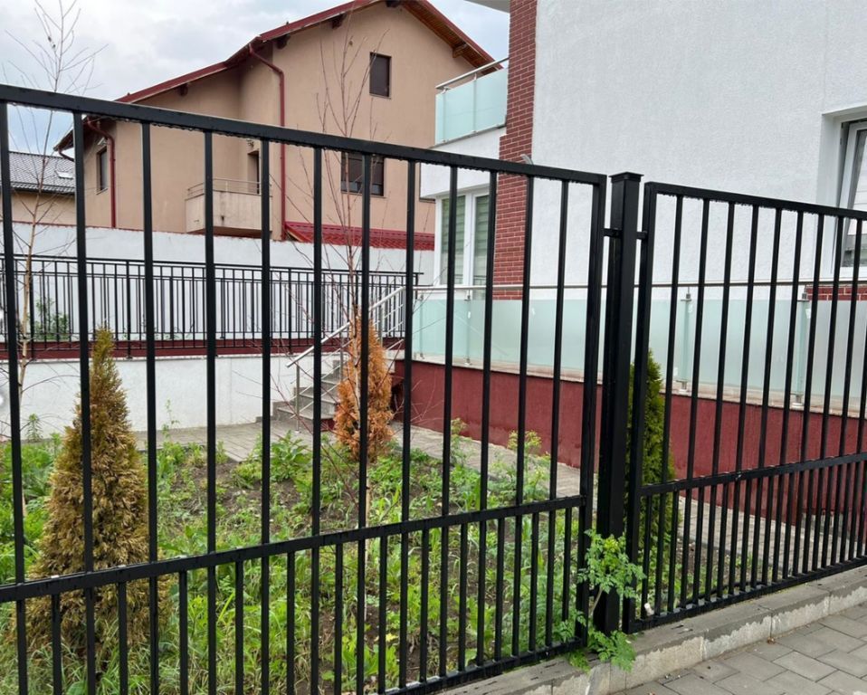 AP. 2 CAMERE STRAULESTI, CURTE 55 MP, INCALZIRE PARDOSEALA, PARCARE - Poză 7