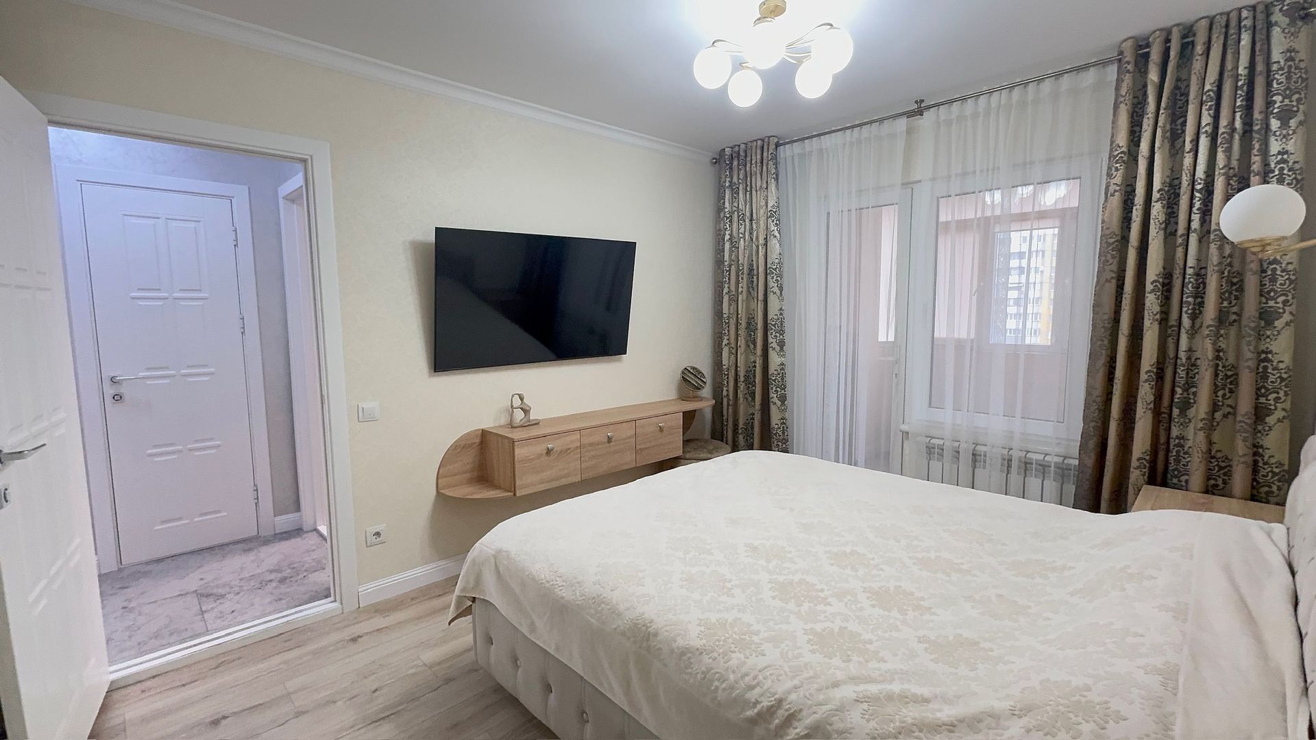 3 camere, Bd.Moscova, euroreparatie - Poză 7