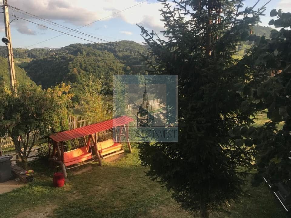 Casa de vacanta(Pensiune) - Fundata Brasov - Poză 2