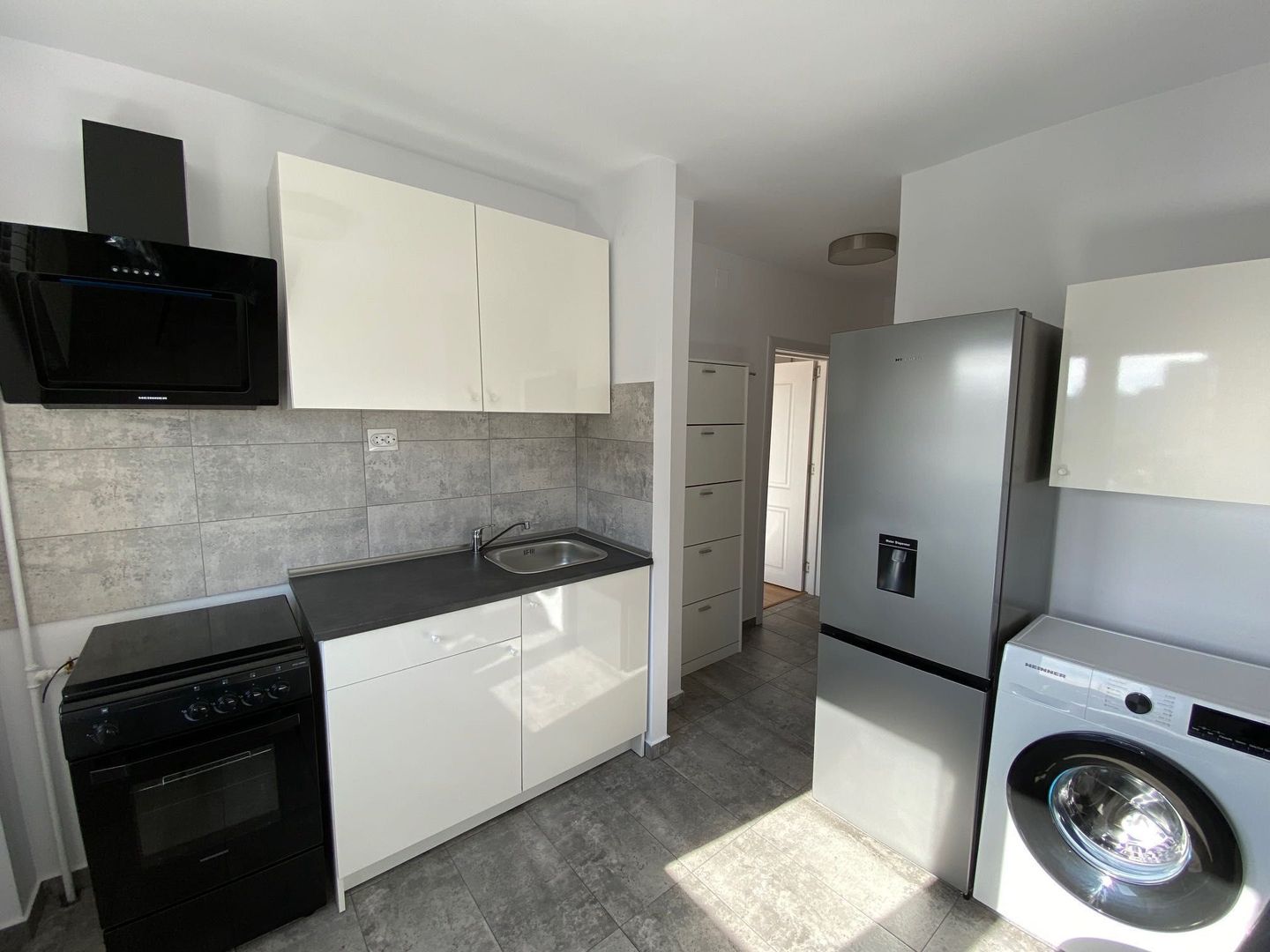 Garsoniera Valea Ialomitei de inchiriat - Poză 7