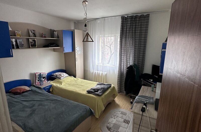 Apartament 3 camere zona Basarabiei - str. Carei - Poză 3