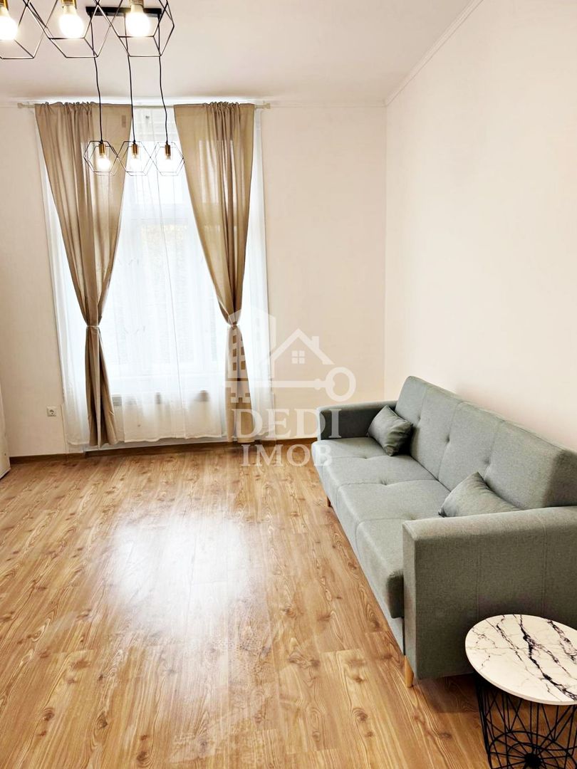 Apartament cu 1 camera de vanzare zona Centrala, Oradea - Poză 2